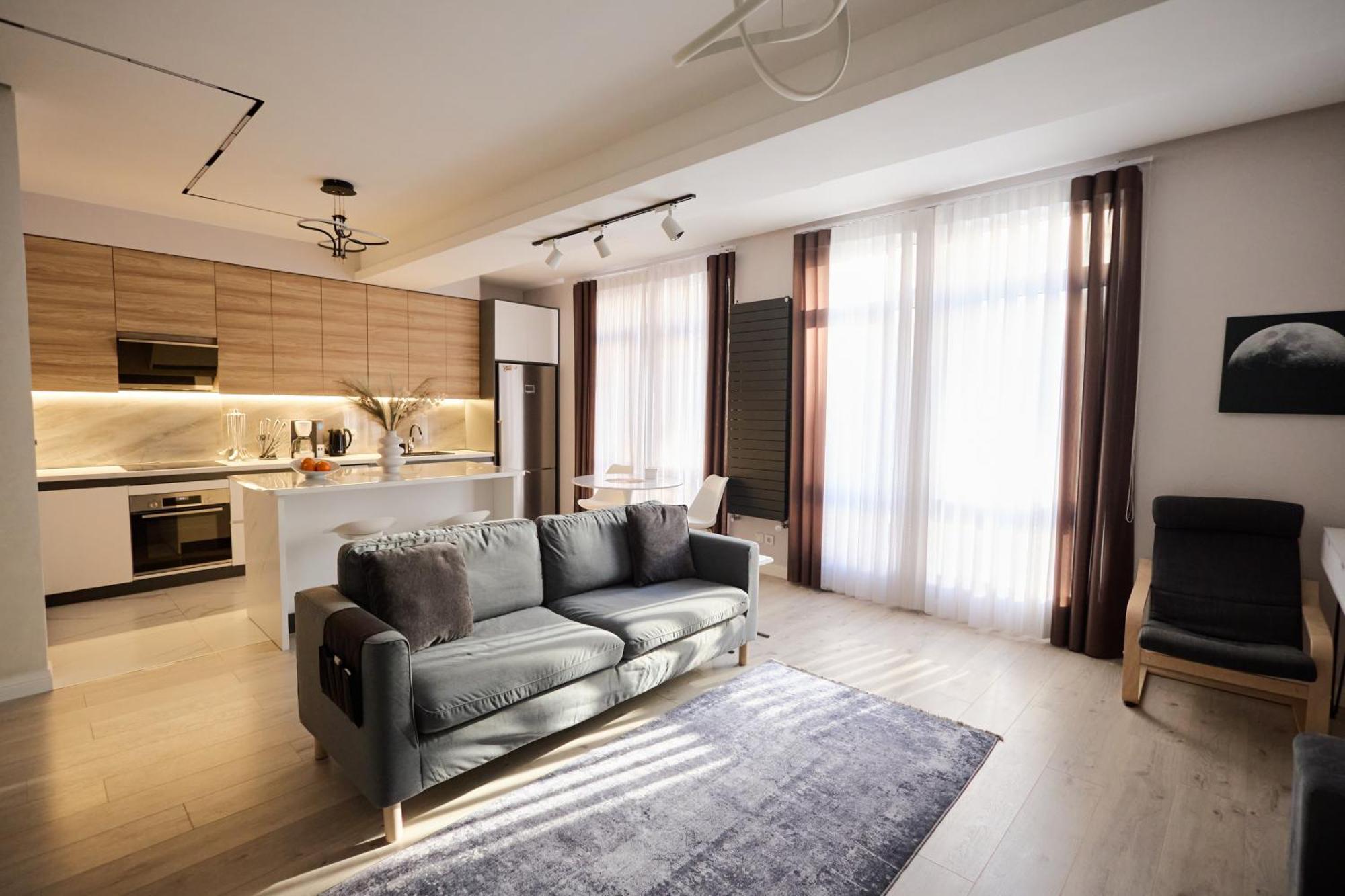 Lovely 1-Bedroom Rental Unit In Downtown Dushanbe Ngoại thất bức ảnh